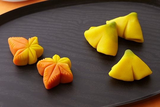 季節の上生菓子を作りましょう