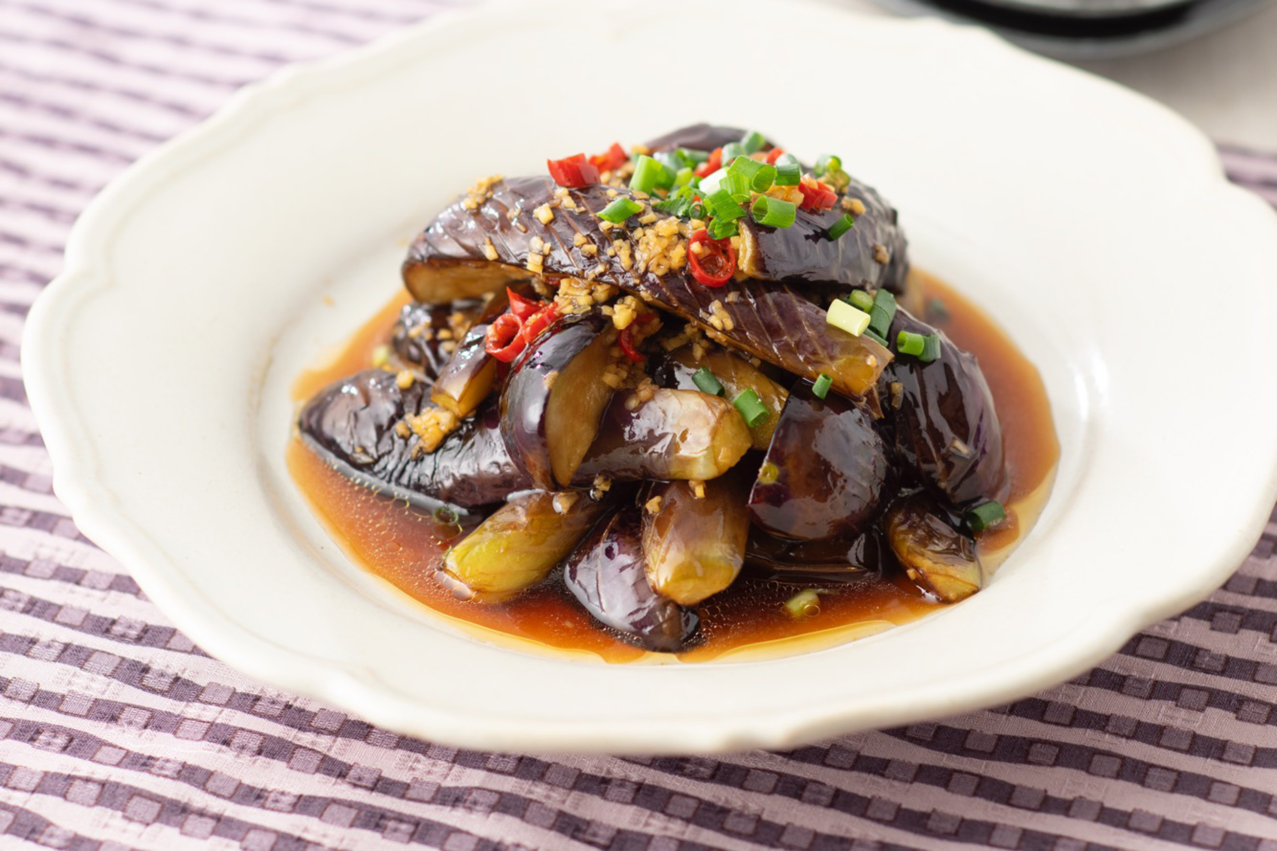 なすの揚げ焼き香味だれ＜かんたん美味レシピ＞ | Betterhome Journal Plus