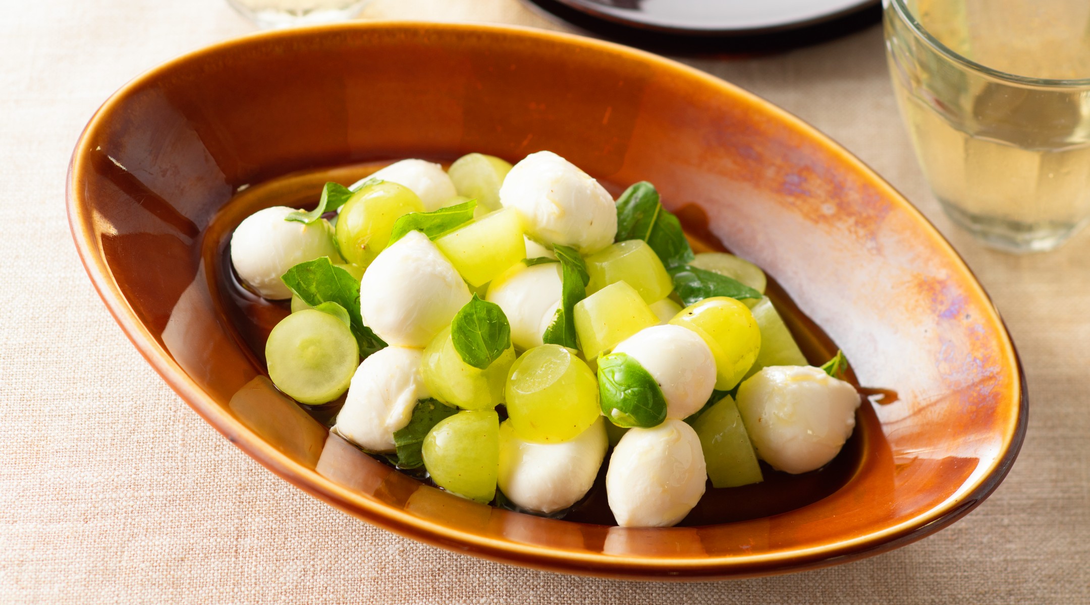 ぶどうのカプレーゼ風サラダ | Betterhome Journal Plus