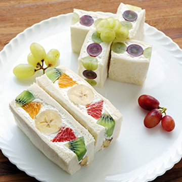 夏のフルーツサンドを作ろう!