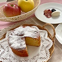 くり返し作りたい 素朴なりんごのケーキ