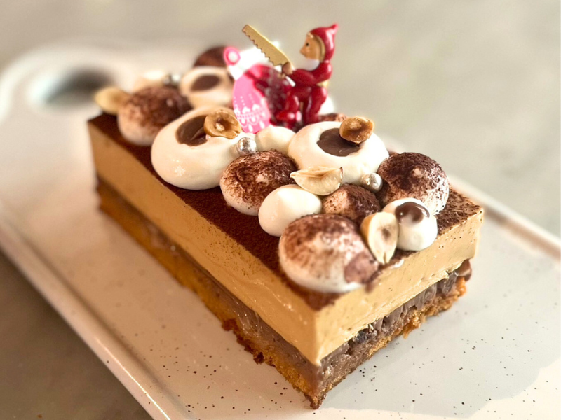 [PLAIN]パティシエ 野崎笑子先生に習うスペシャルスイーツ「キャラメルとショコラのクリスマスケーキ」