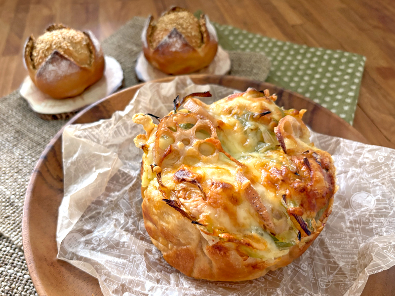 天然酵母で作るみそ風味のパン２種