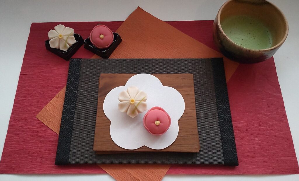 季節の彩 練り切りを作る ~福梅・雪中花~