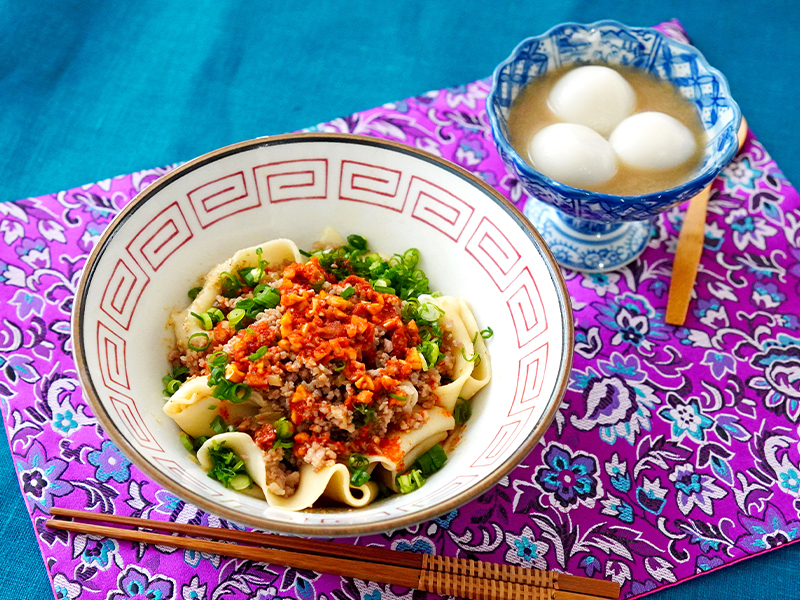 ～話題の幅広めん～ビャンビャン麺＆芝麻湯圓