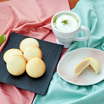 みるくまんじゅう&緑茶カプチーノ