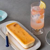 オンライン同時開催〈やさしい焼き菓子6月〉ニューヨークチーズケーキとピンクレモネードソーダ