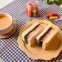 【3月開催】贅沢サンドを作ろう えびカツサンド&にんじんのポタージュ&スティックピクルス